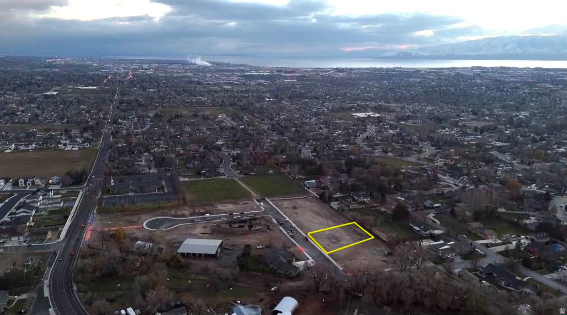 CAROLS COUNTRYSIDE - Land