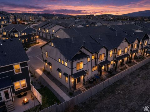 Photo of 4423 E LONGLEAF LN, Eagle Mountain, UT 84005 (MLS # 2155355)