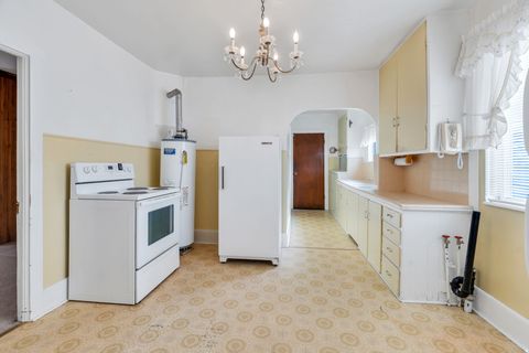 Tiny photo for 8953 S 90 E, Sandy, UT 84070 (MLS # 2124019)