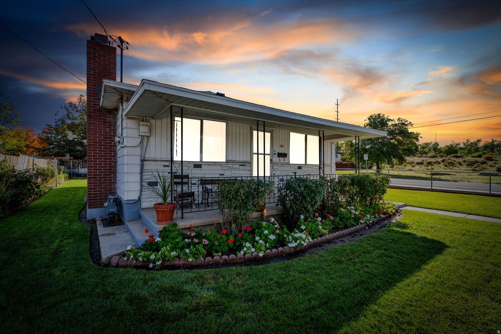 Photo for 8953 S 90 E, Sandy, UT 84070 (MLS # 2124019)