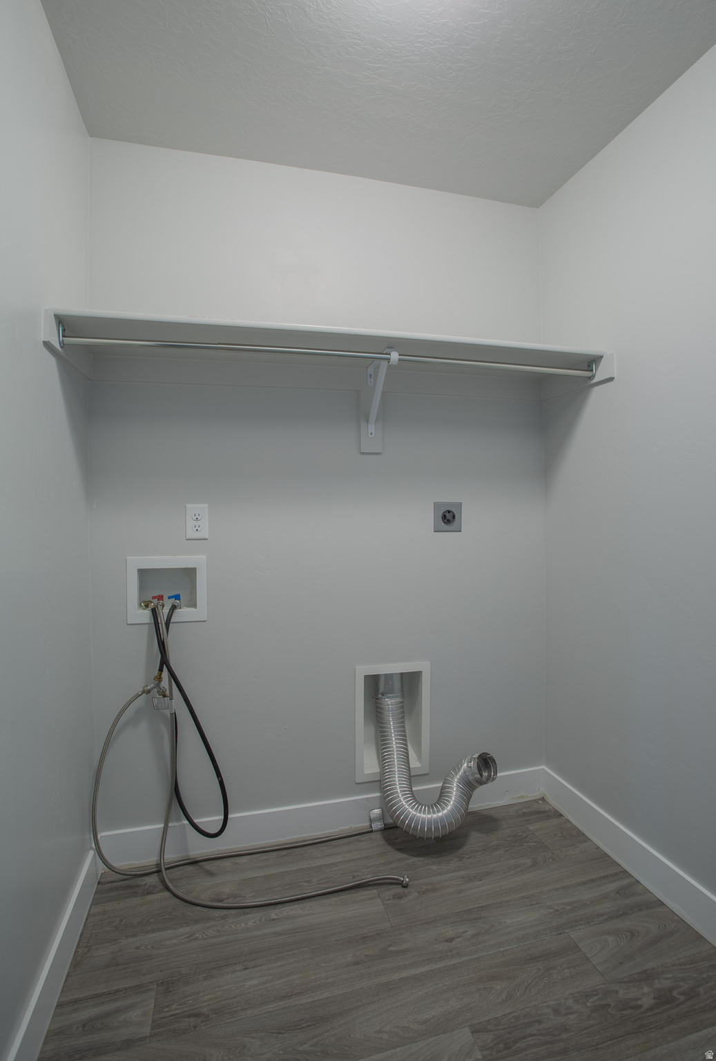 THE TOWERS - Residential