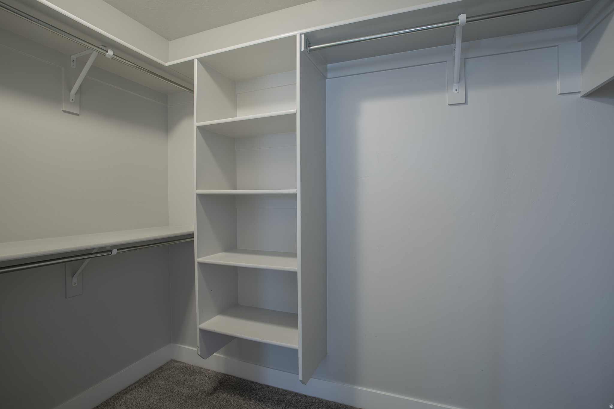 THE TOWERS - Residential