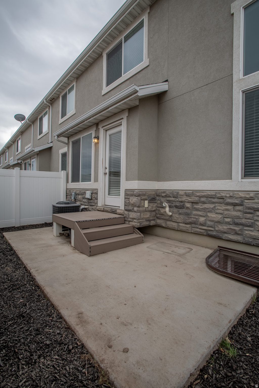 THE TOWERS - Residential