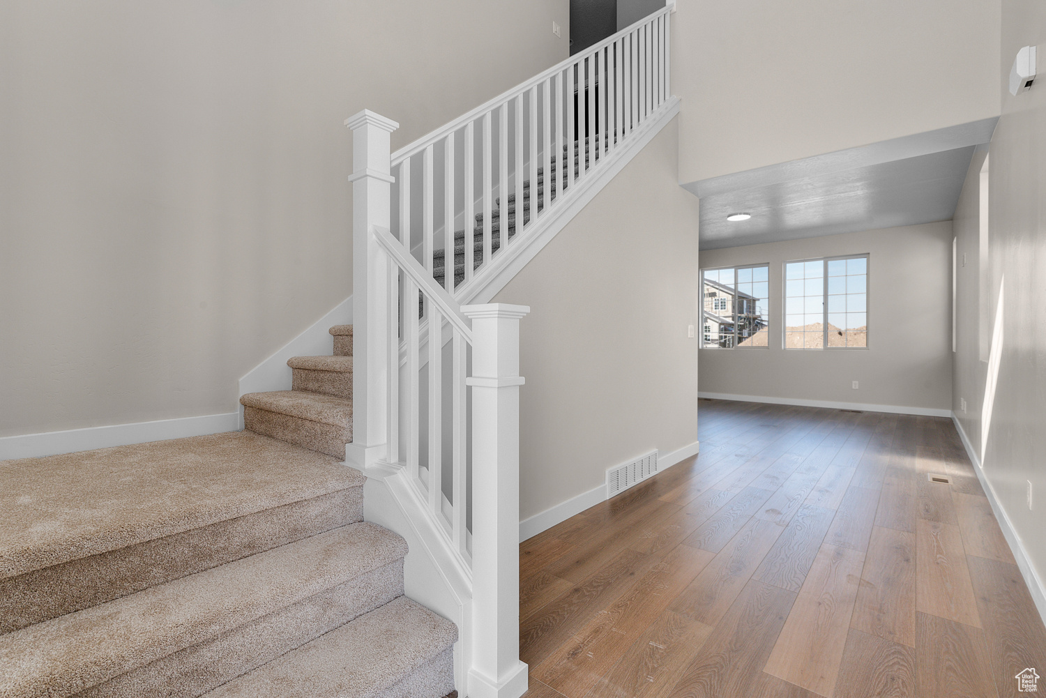 6624 W Prairie Fire Ln, Herriman, Utah image 4
