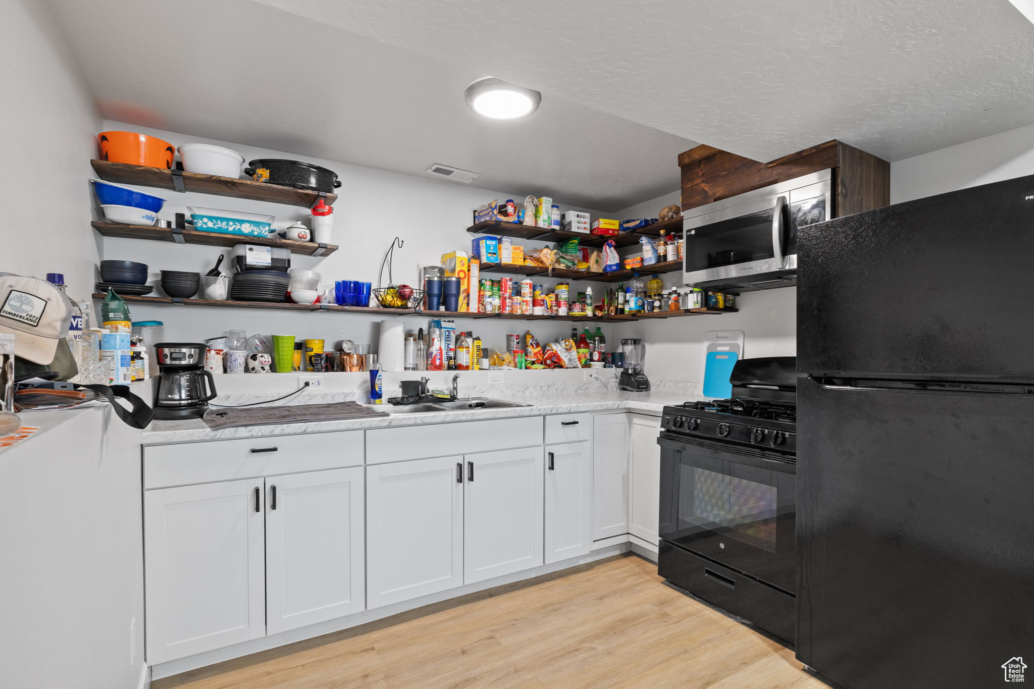 5210 W Woodledge Ave, West Valley City, Utah image 25
