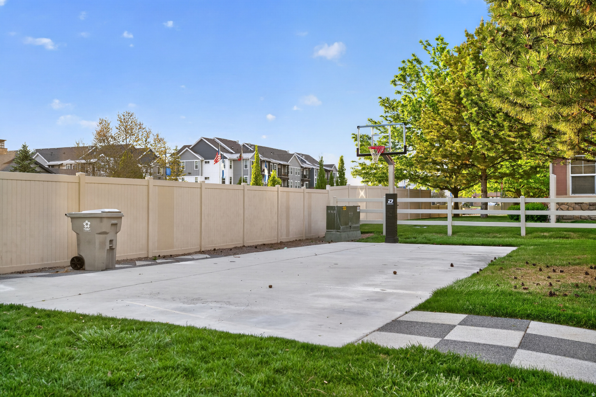 PEMBERLEY AT ROBINSONS GROVE - Residential