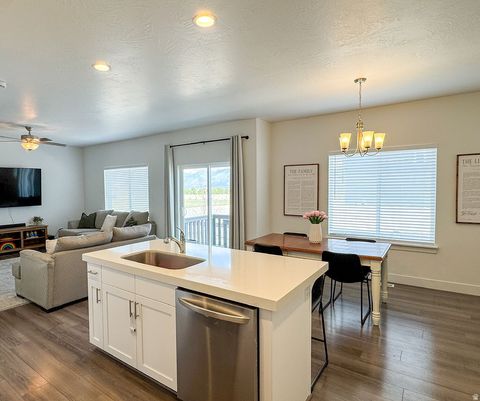 Tiny photo for 5141 E RUSTIC PATCH RD, Eagle Mountain, UT 84005 (MLS # 2156639)
