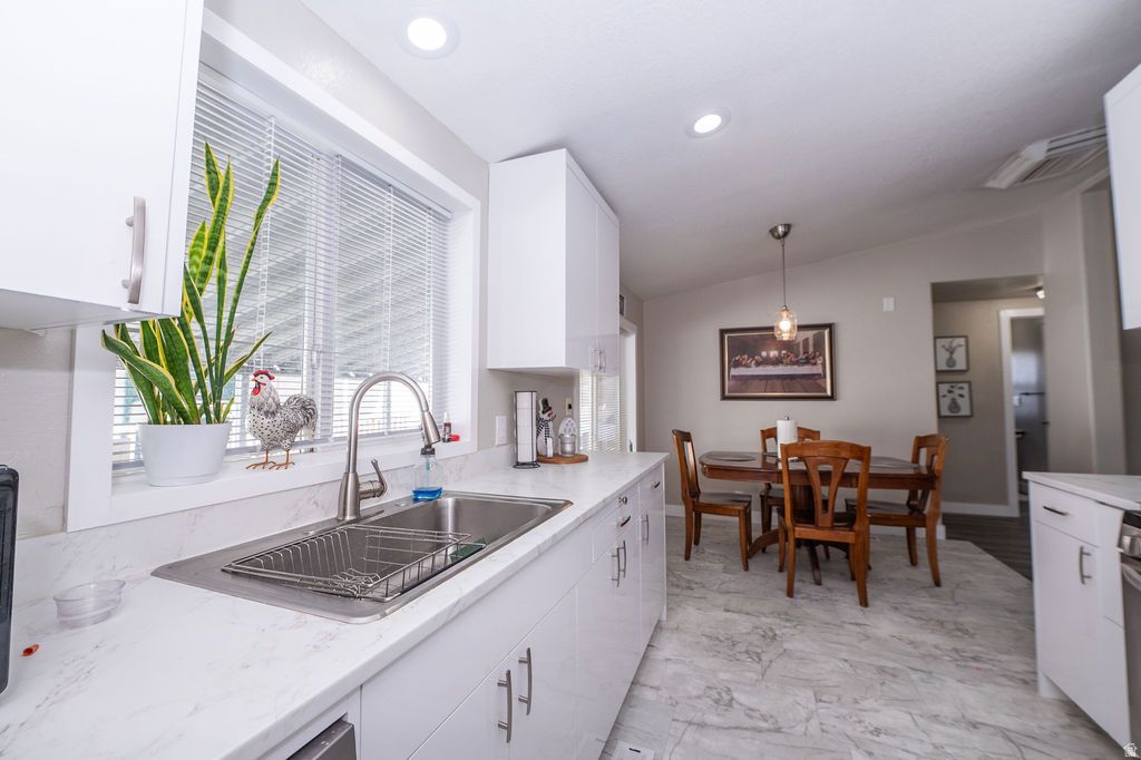 Photo of 3884 S PARROTT ST #124, Salt Lake City, UT 84123 (MLS # 2143684)