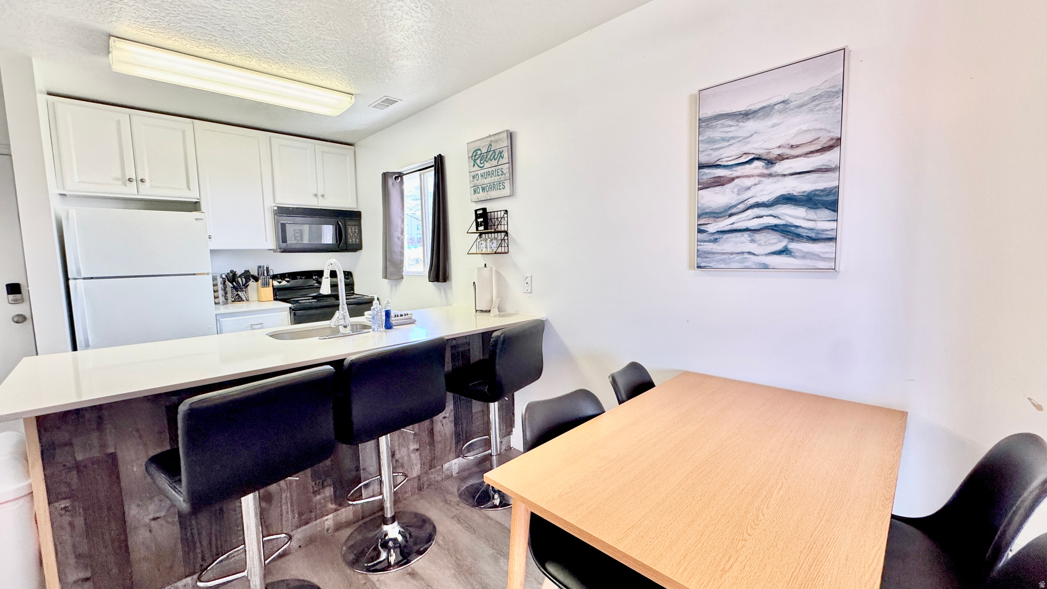 HARBOR VILLAGE - Residential