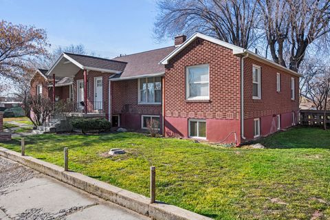 Tiny photo for 77 N MAIN ST, Pleasant Grove, UT 84062 (MLS # 2135248)
