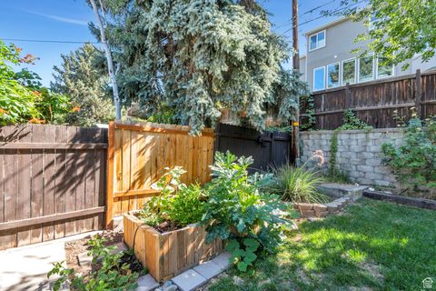 Tiny photo for 6557 S 2600 E, Cottonwood Heights, UT 84121 (MLS # 2106622)