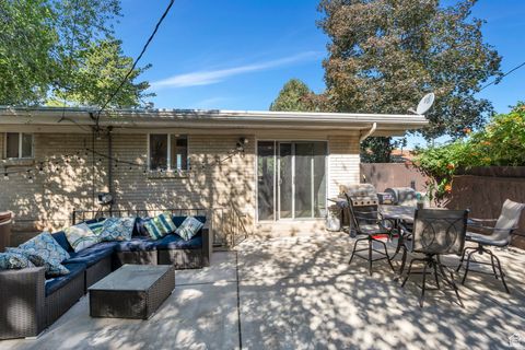 Tiny photo for 6557 S 2600 E, Cottonwood Heights, UT 84121 (MLS # 2106622)