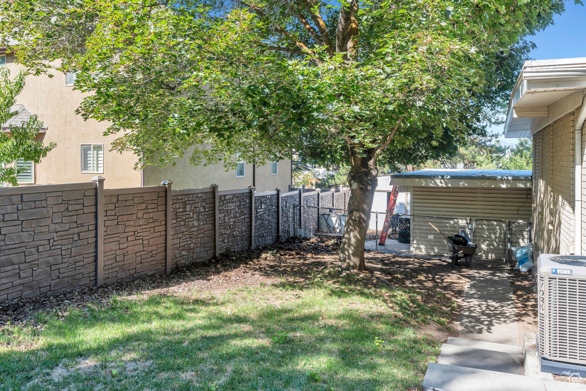 NEWTOPIA ACRES - Residential