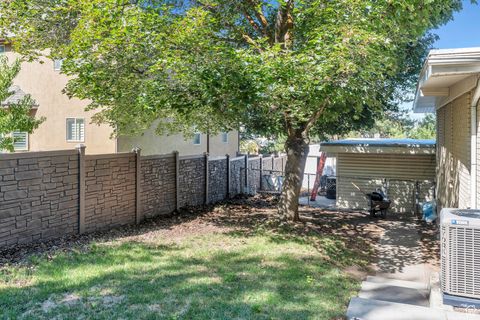 Tiny photo for 6557 S 2600 E, Cottonwood Heights, UT 84121 (MLS # 2106622)