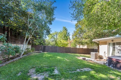 Tiny photo for 6557 S 2600 E, Cottonwood Heights, UT 84121 (MLS # 2106622)