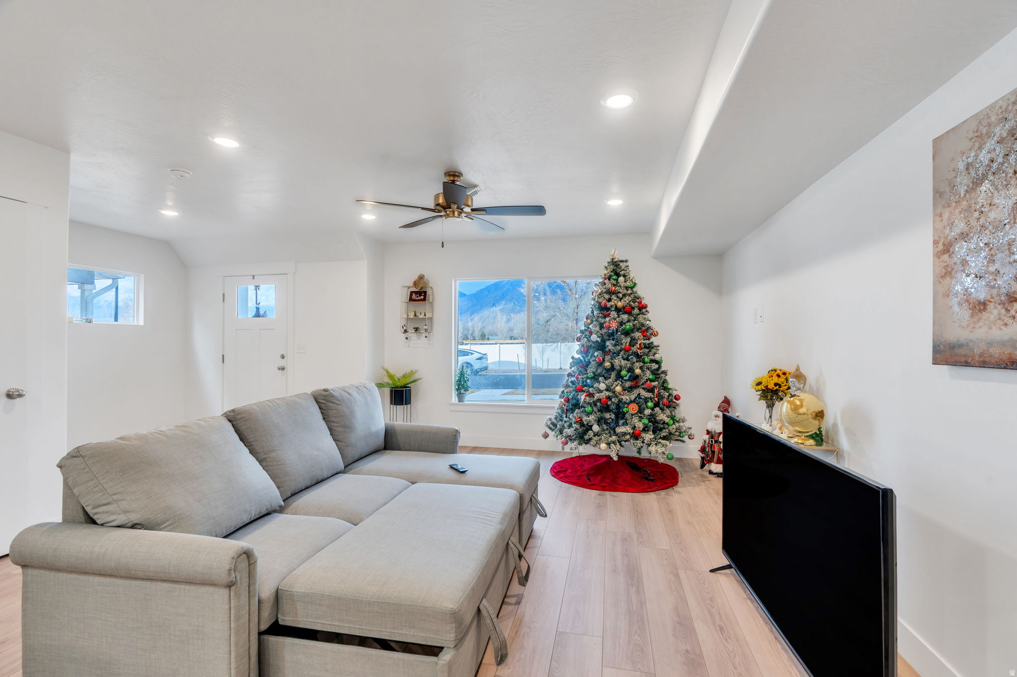 MEADOW CREEK RIDGE - Residential