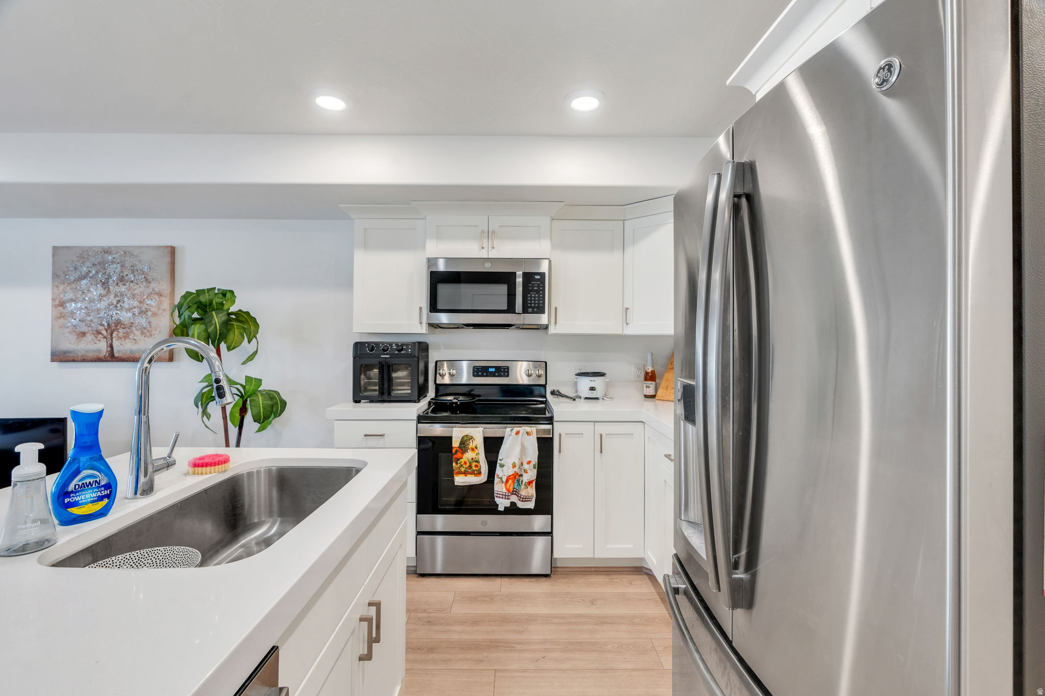 MEADOW CREEK RIDGE - Residential