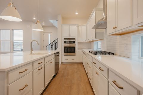 Tiny photo for 3148 N FIREFLY BLVD #305, Eagle Mountain, UT 84005 (MLS # 2118459)