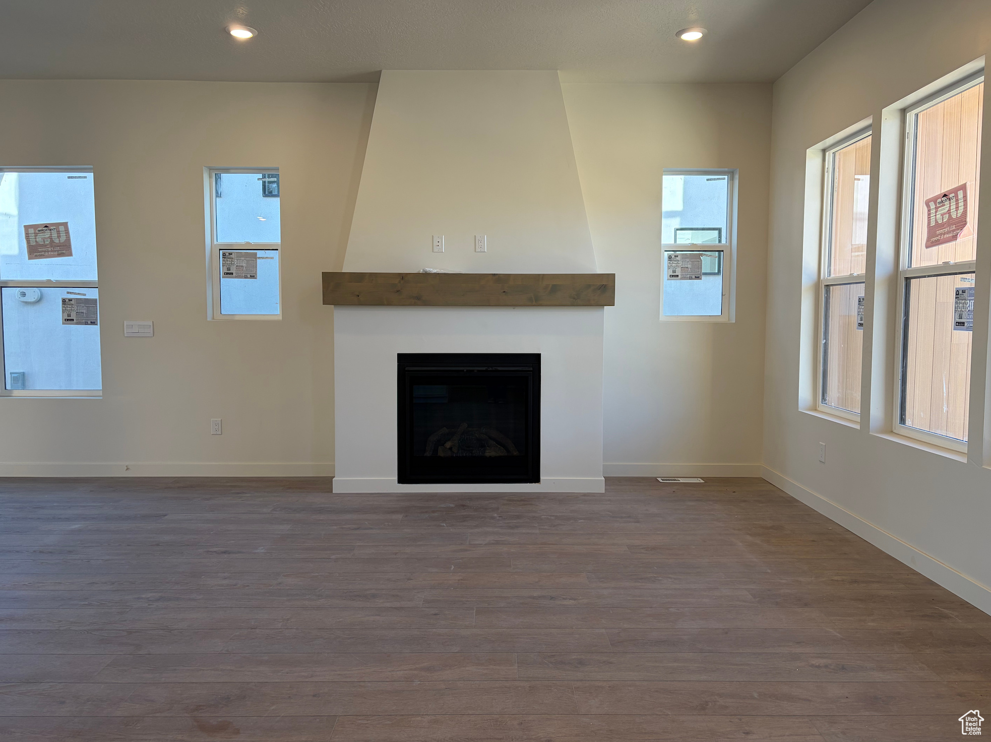 FIREFLY - Residential