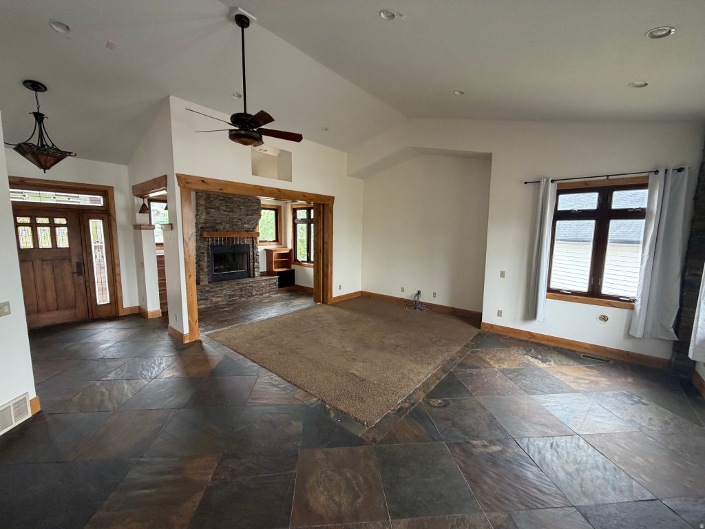 Photo of 1567 ASPEN DR, Logan, UT 84341 (MLS # 2173349)