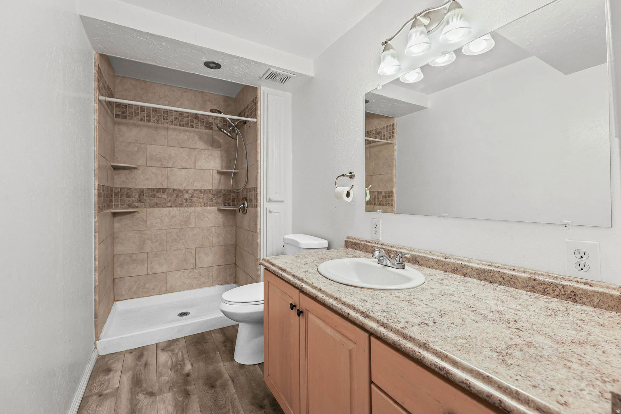 EAGLEPARK PHASE II - Residential