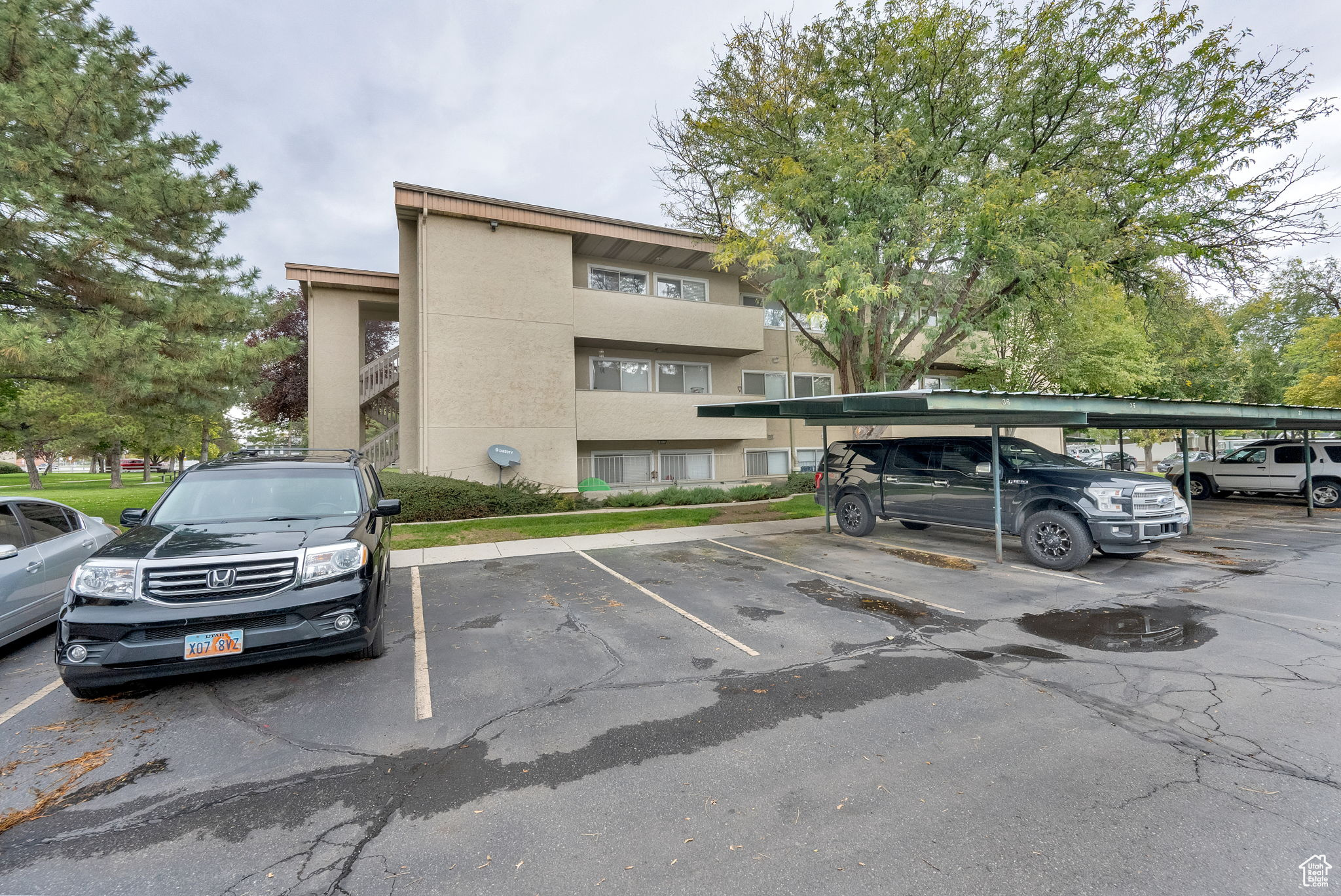 COUNTRY WOOD - Residential