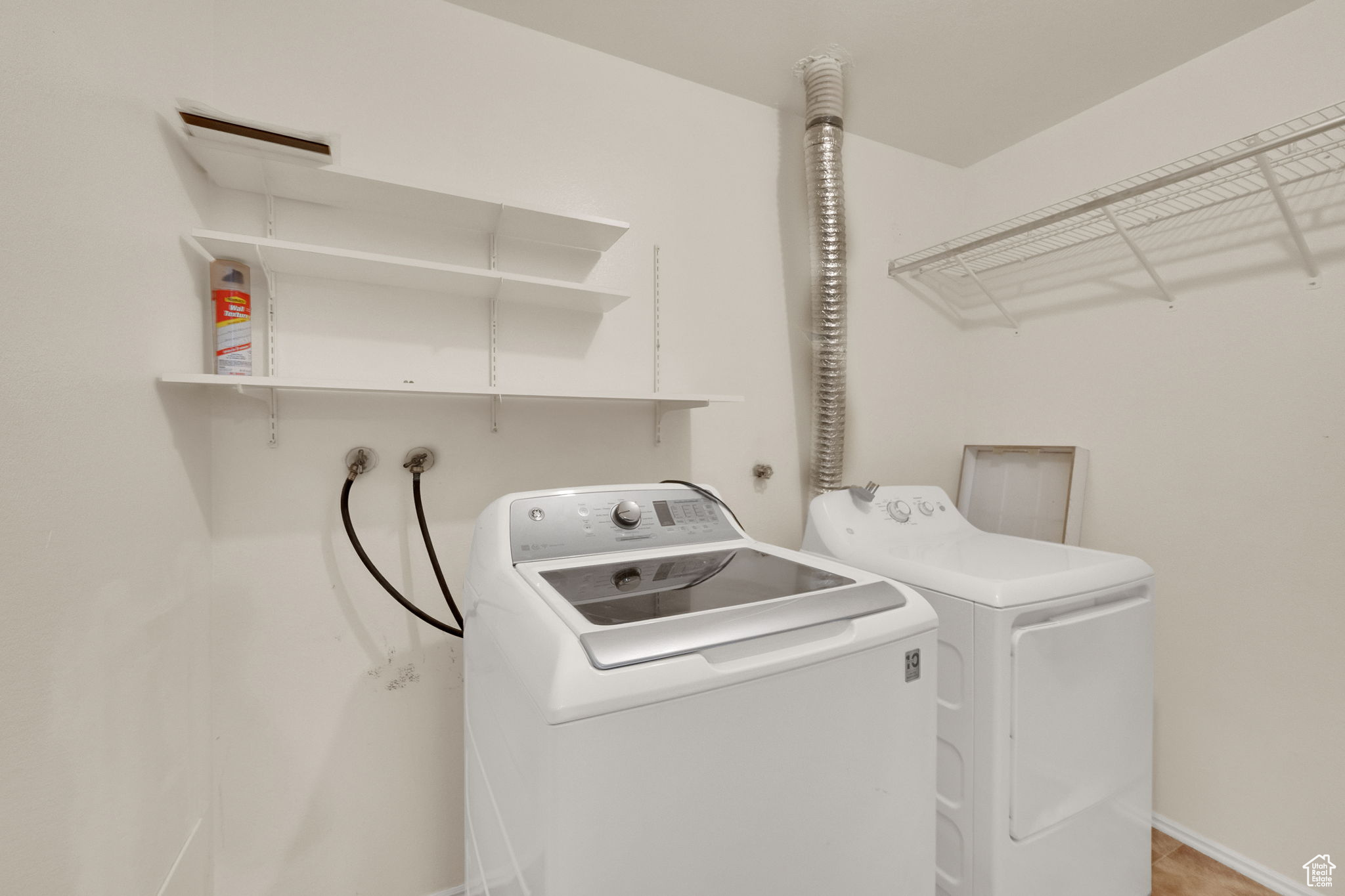 COUNTRY WOOD - Residential