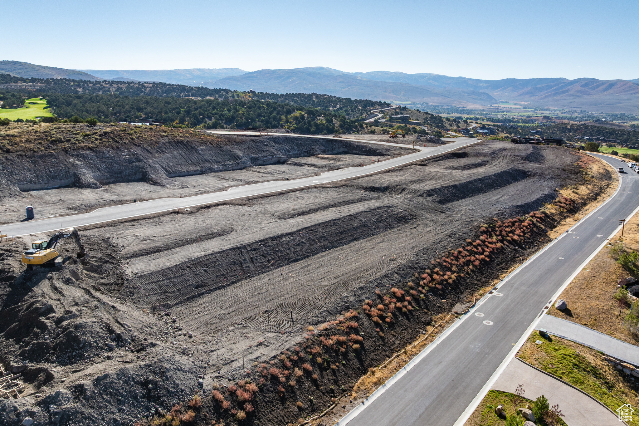 RED LEDGES - Residential