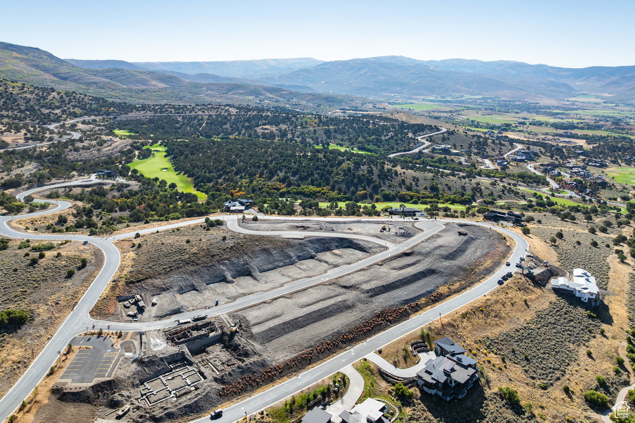 RED LEDGES - Residential