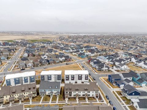 Tiny photo for 6376 W SUGARCANE DR, South Jordan, UT 84009 (MLS # 2120505)