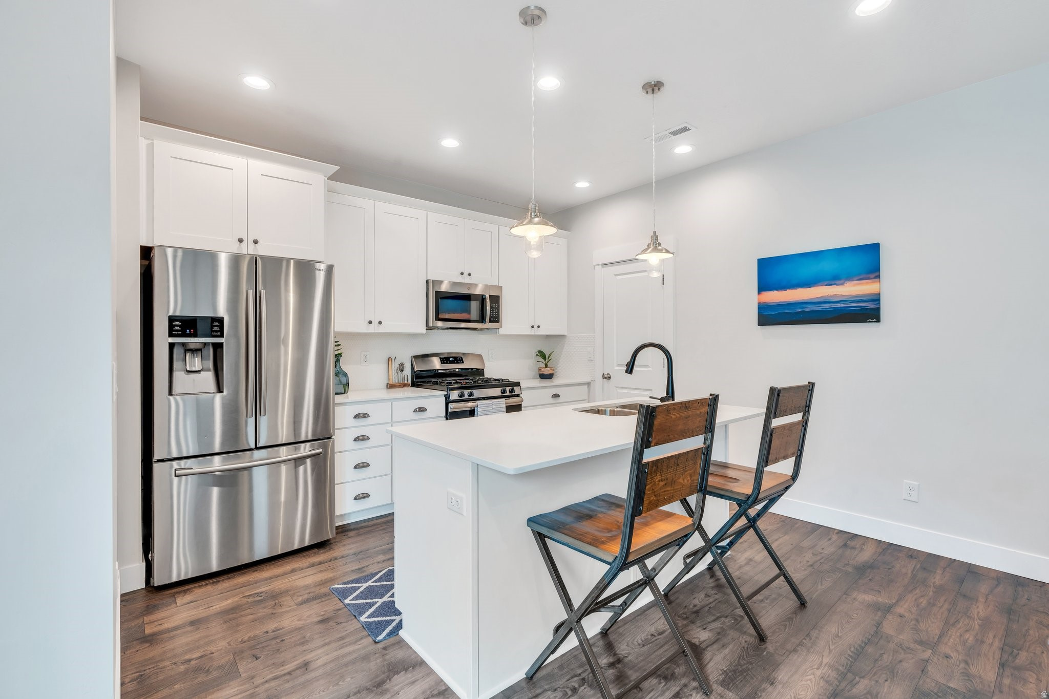 DAYBREAK - Residential