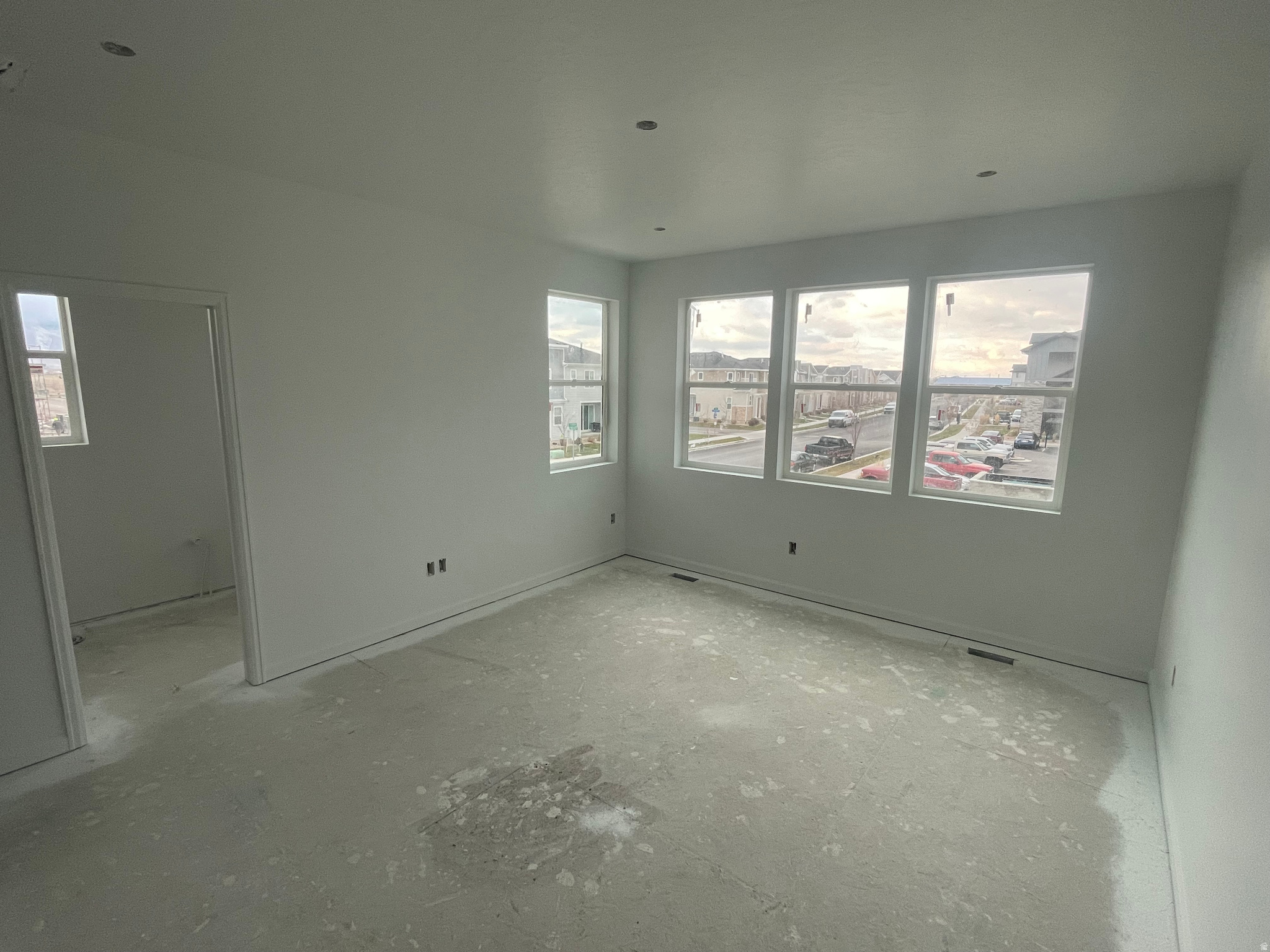 VILLAGES AT ARROWHEAD PARK - Residential