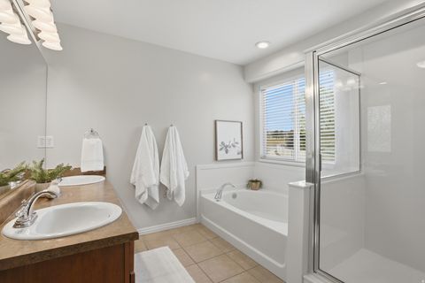 Tiny photo for 542 W GOLDENROD WAY Way N, Saratoga Springs, UT 84045 (MLS # 2148141)