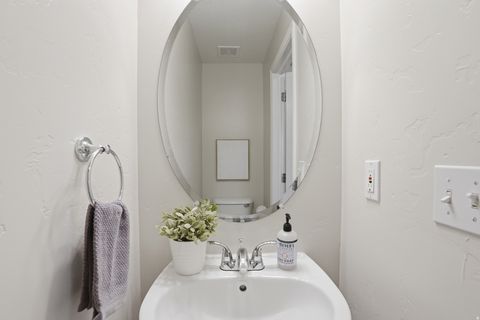 Tiny photo for 542 W GOLDENROD WAY Way N, Saratoga Springs, UT 84045 (MLS # 2148141)