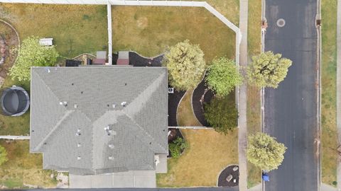 Tiny photo for 542 W GOLDENROD WAY Way N, Saratoga Springs, UT 84045 (MLS # 2148141)