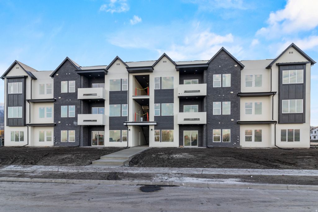 Photo of 3090 S 225 W #F302, Nibley, UT 84321 (MLS # 2135775)