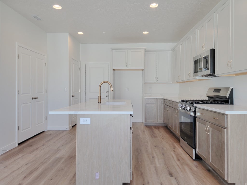 Photo of 6735 S QUARTER CREEK DRIVE DR W #249, West Jordan, UT 84081 (MLS # 2175742)