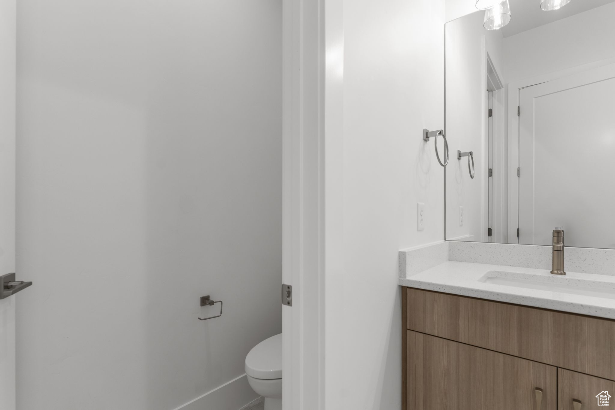 STONE CLIFF PH 17 - Residential