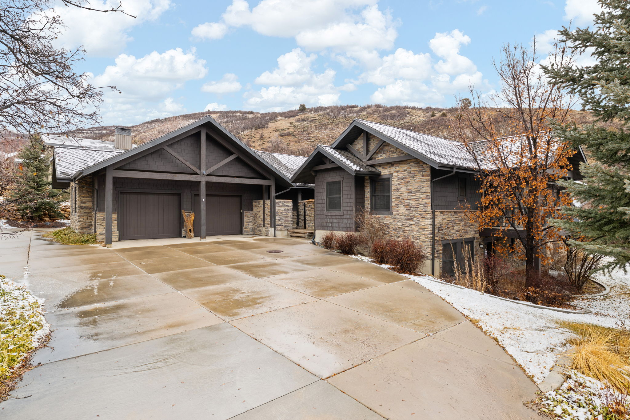 COTTAGES AT HOBBLE CREEK MHD - Residential