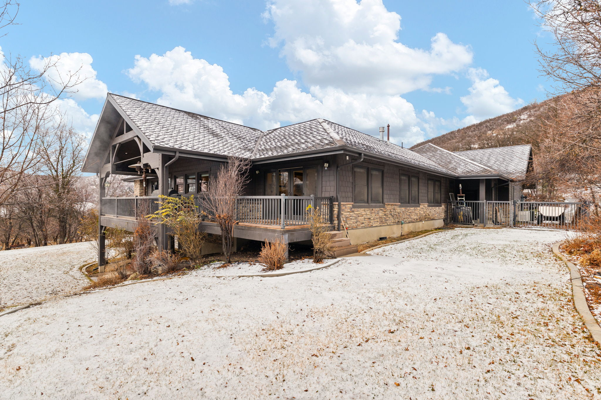COTTAGES AT HOBBLE CREEK MHD - Residential