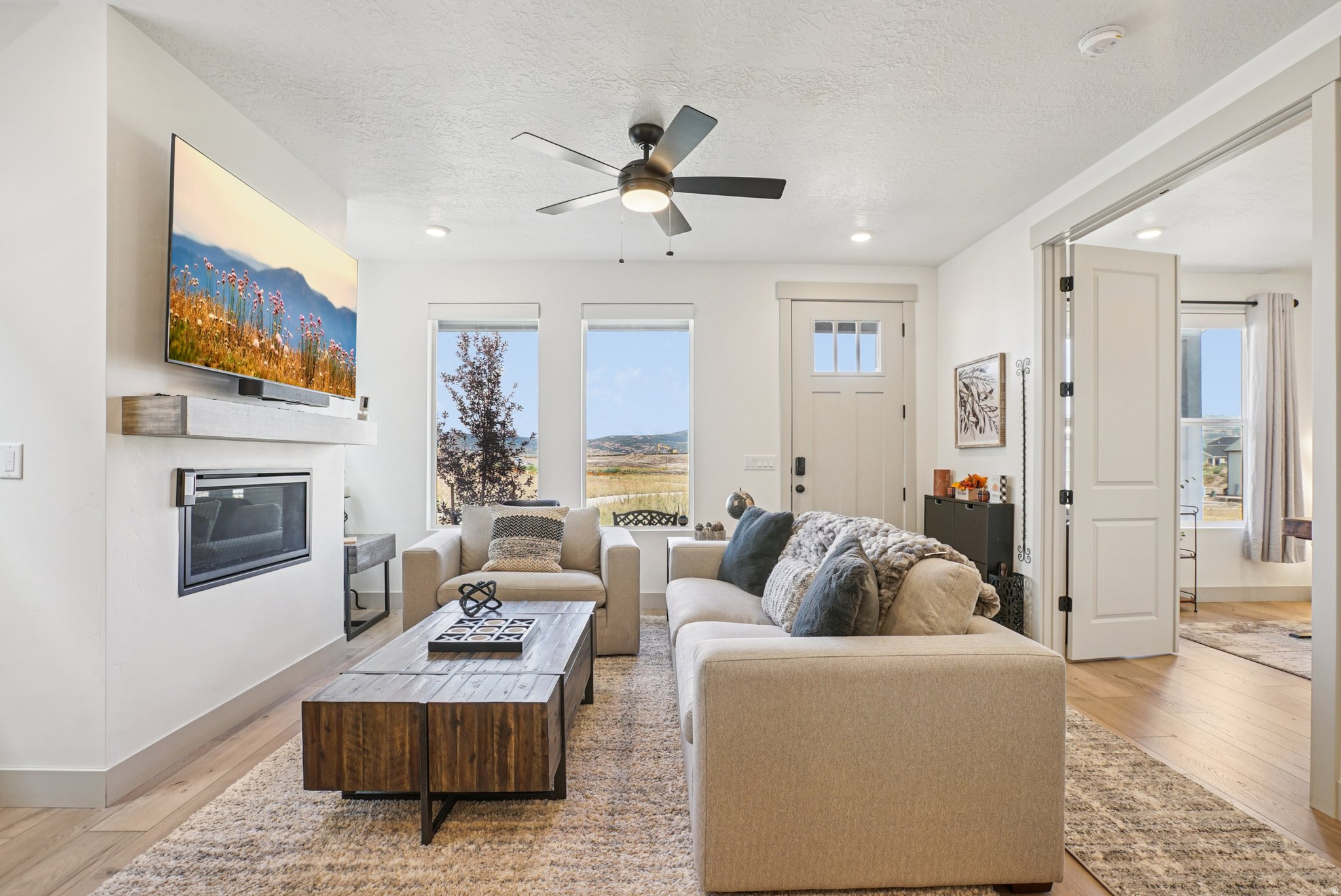 SILVER CREEK VILLAGE - Residential