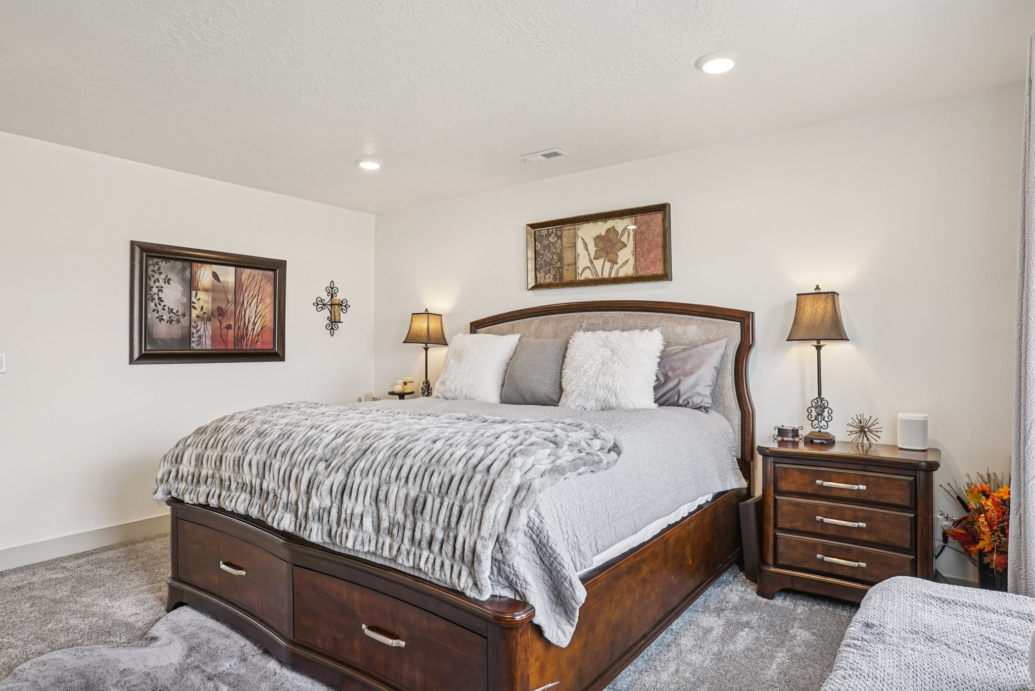 SILVER CREEK VILLAGE - Residential