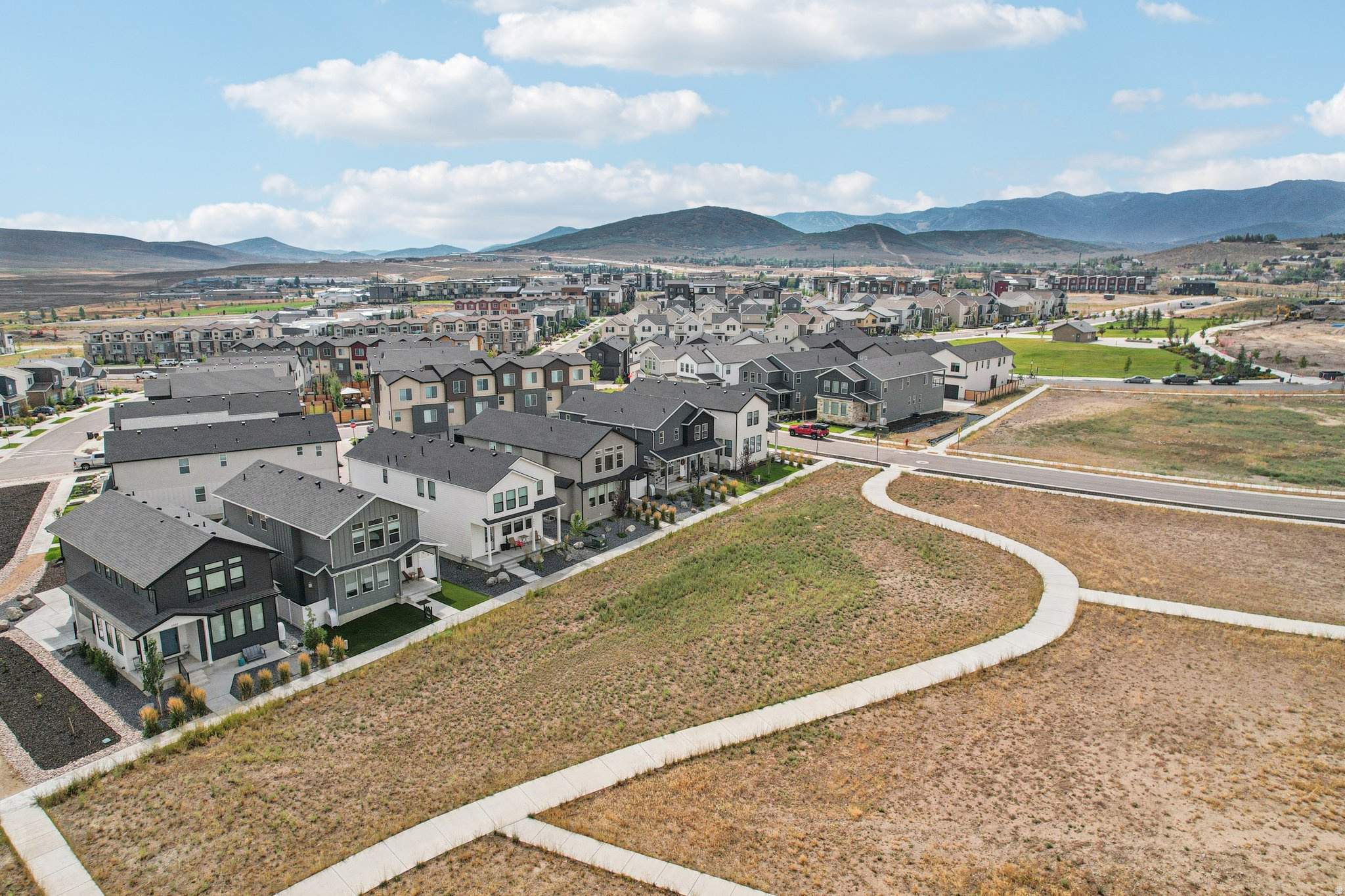 SILVER CREEK VILLAGE - Residential