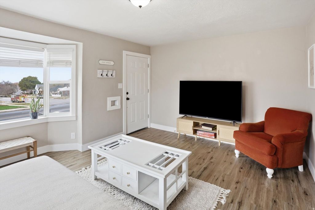 Photo of 2102 S HARRISON BLVD E, Ogden, UT 84401 (MLS # 2142891)