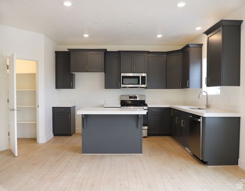 Tiny photo for 519 E 720 N LOT #3, Salem, UT 84653 (MLS # 2095915)