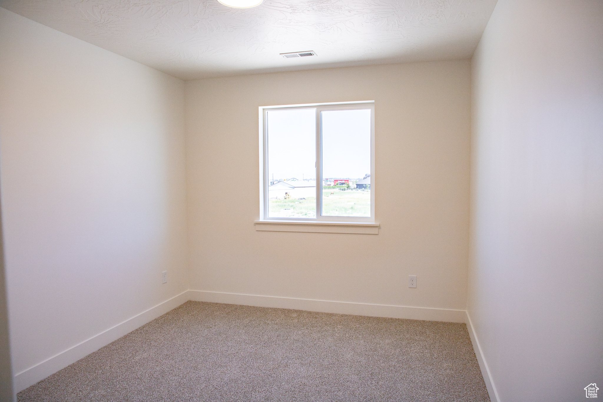 SALEM FIELDS - Residential