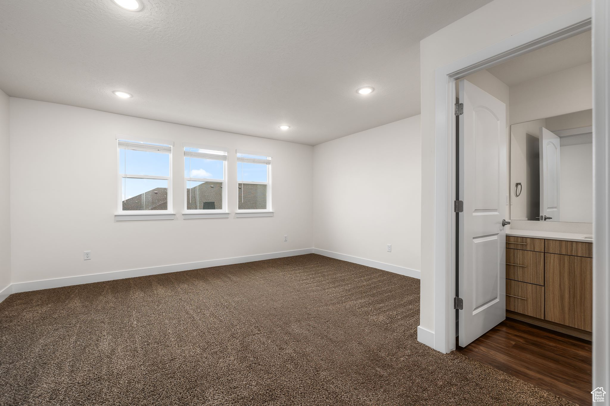 SARATOGA VIEW - Residential