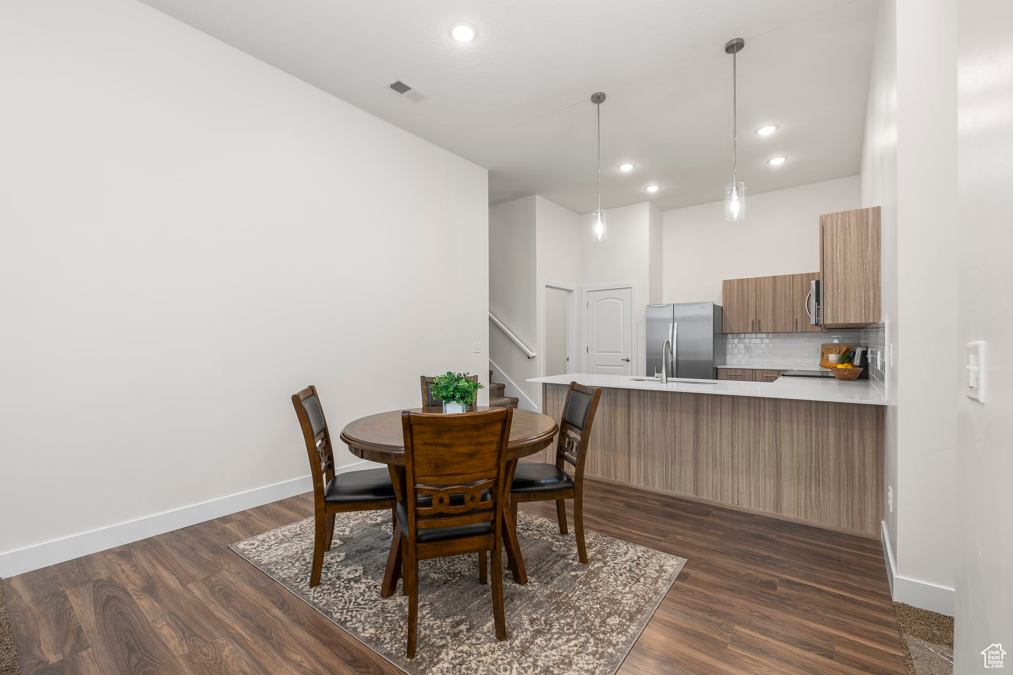 SARATOGA VIEW - Residential