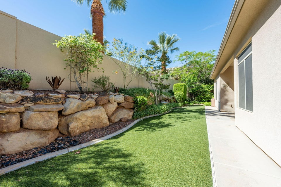 SIENNA CANYON AT WEBB HILL 1 - Residential