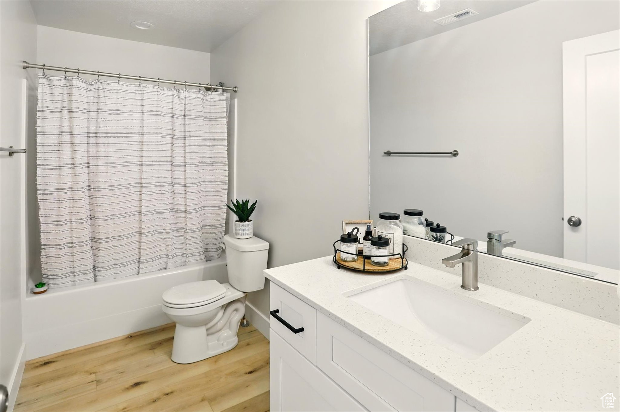 228 E 600, Willard, Utah image 22